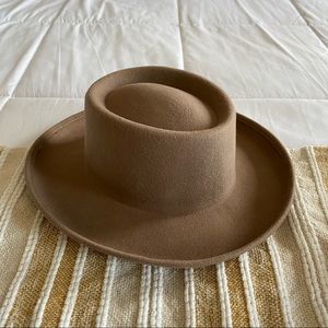 EUC Gigi Pip Ginger gambler S/M🌾